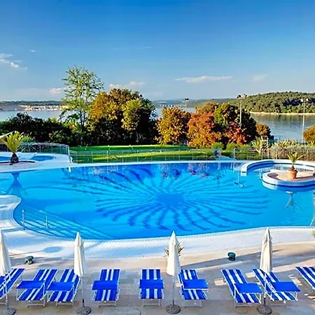 Hotel Valamar Tamaris 4*