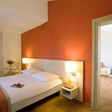 Ξενοδοχείο Valamar Tamaris 4*