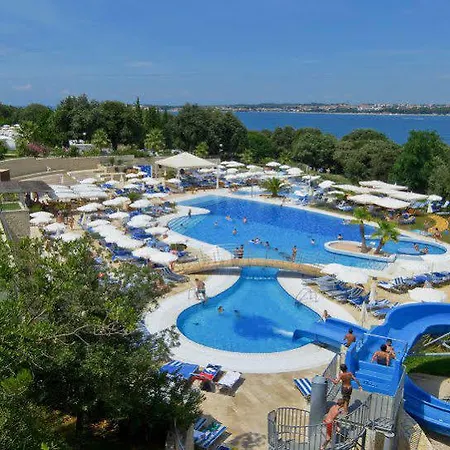 Valamar Tamaris Отель